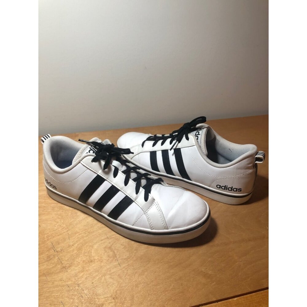 Men’s Adidas White Sneakers Size 10
